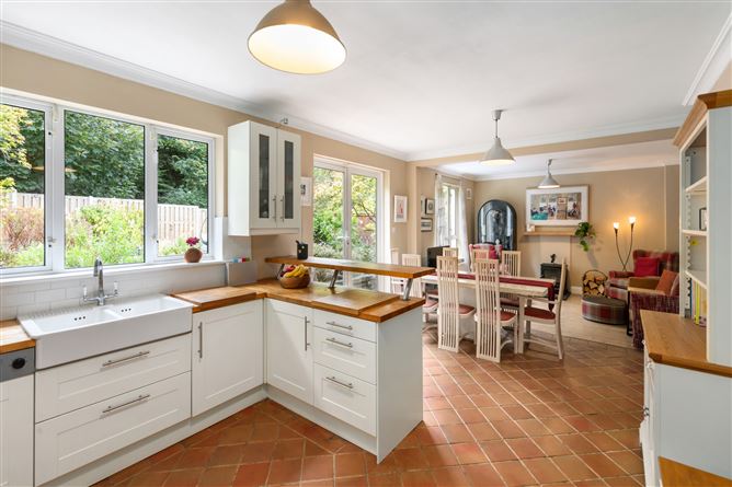 Photo 6 of 21 — 49 Holmwood, Brennanstown Road, Cabinteely, Dublin 18