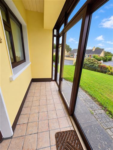 24 Dooneen Park, Kilrush, Co. Clare