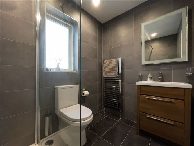 84 Deepdales, Southern Cross Road, Bray, Co. Wicklow