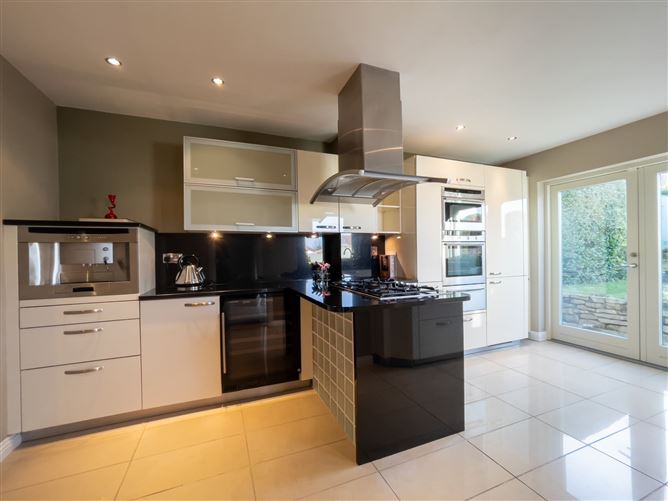 84 Deepdales, Southern Cross Road, Bray, Co. Wicklow