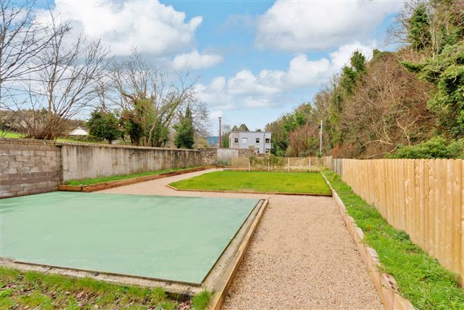 Rose Cottage, Edmondstown Road, Rathfarnham, Dublin 16