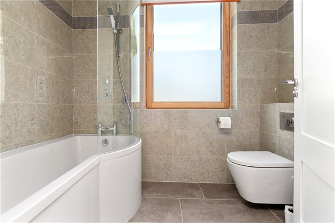Rose Cottage, Edmondstown Road, Rathfarnham, Dublin 16