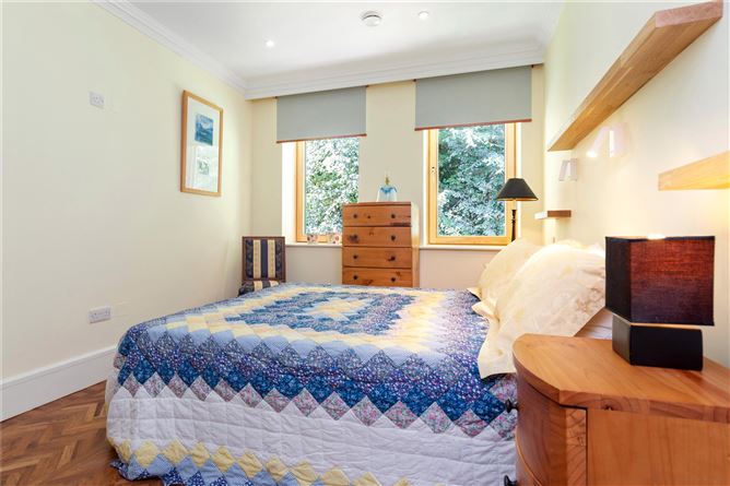 Rose Cottage, Edmondstown Road, Rathfarnham, Dublin 16