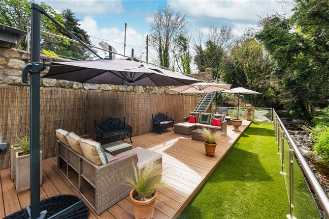 Rose Cottage, Edmondstown Road, Rathfarnham, Dublin 16