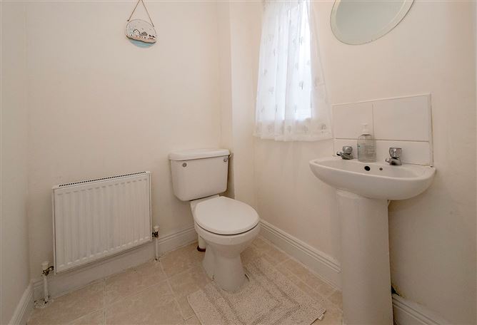19 Cluain na Greine, Abbeyside, Dungarvan, Co. Waterford