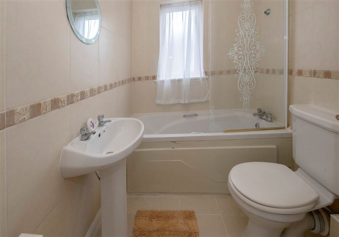 19 Cluain na Greine, Abbeyside, Dungarvan, Co. Waterford