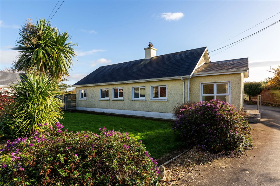 Ballinruane, Ballycullane, Co. Wexford - Sherry FitzGerald Radford ...