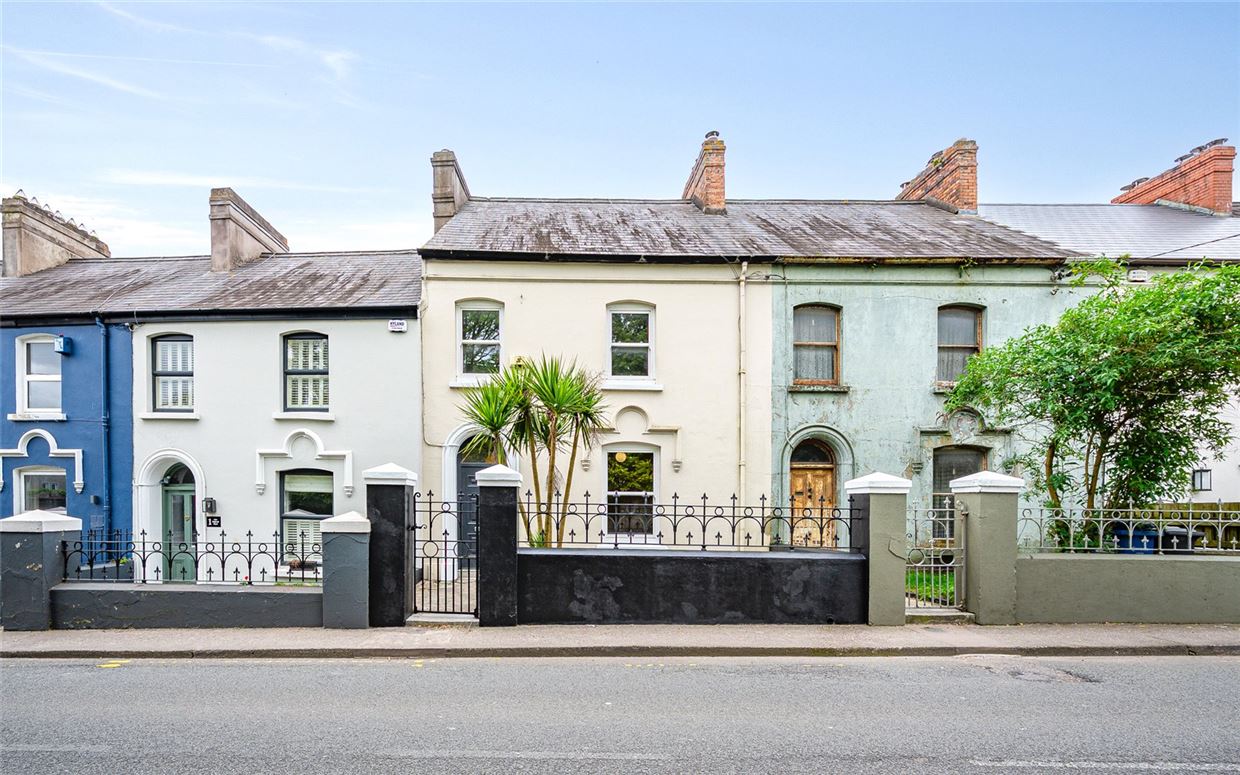 1 Laurelwood, Douglas Road, Cork