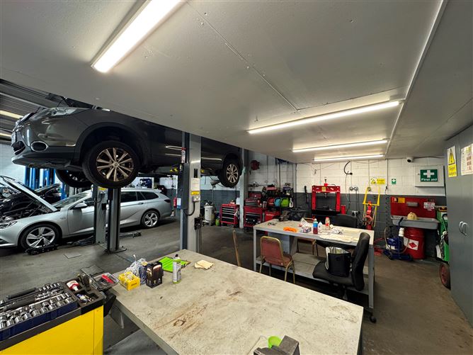 Service Station & Warehouse Investment on Enniskerry Road, Dublin 18, Kilternan