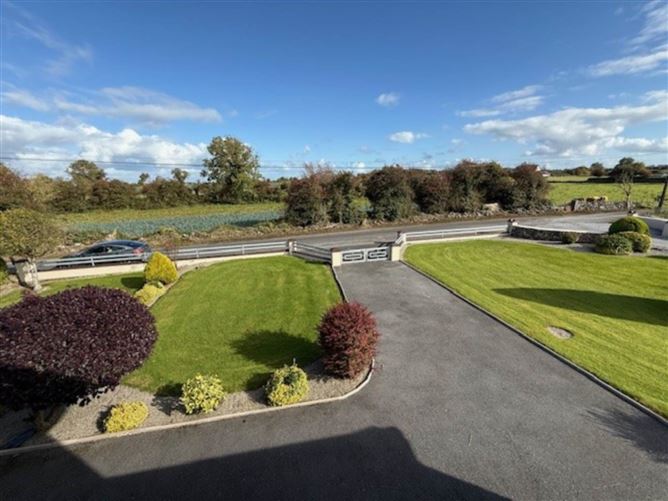 Moyleen, Loughrea, County Galway