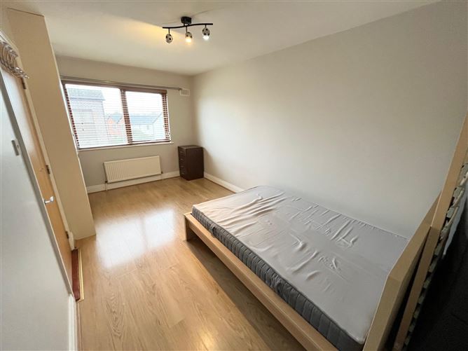 Hunters Court, Hunters Wood, Ballycullen, Dublin 24