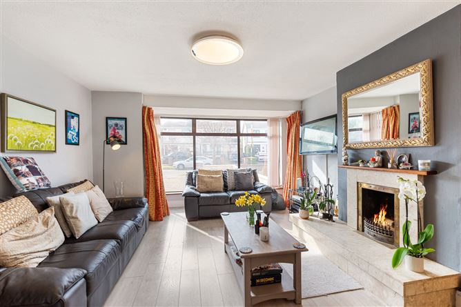 10 Broadford Lawn, Ballinteer, Dublin 16