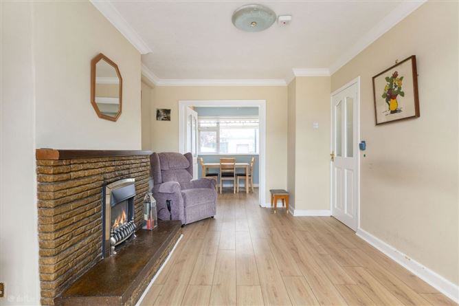 6 Walkinstown Green, Walkinstown, Dublin 12