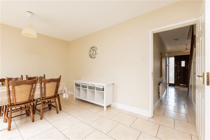 Photo 8 of 28 — 56 College Park Way, Ballinteer, Dublin 16