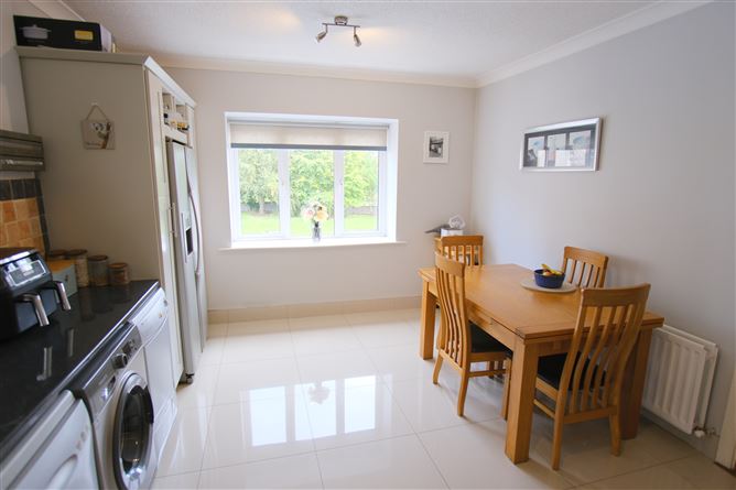 25 Sienna, Drogheda, Louth