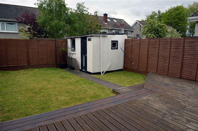 19 Albert College Grove, Glasnevin, Dublin 9