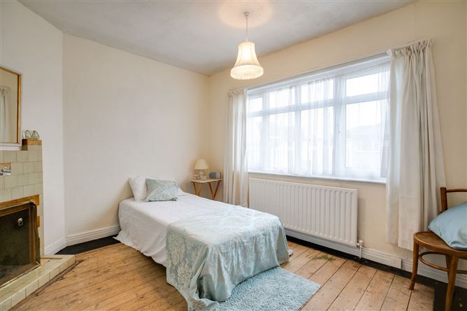 29 Ellesmere Avenue, North Circular Road, Dublin 7