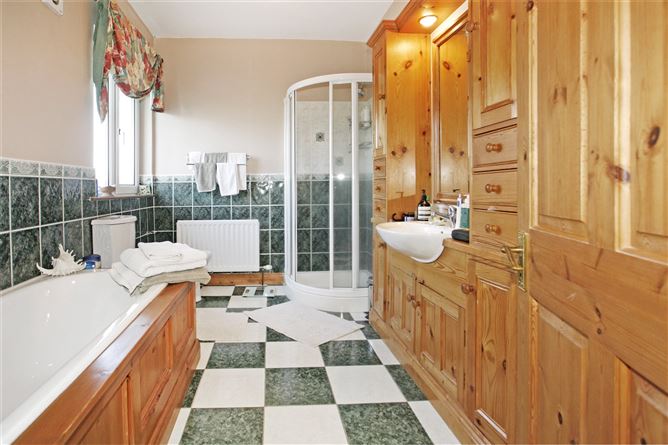 Ashton House, Mount Catherine, Clonlara, Co. Clare