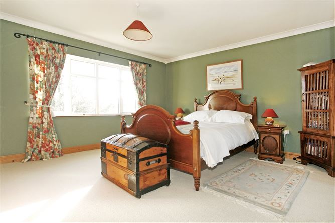 Ashton House, Mount Catherine, Clonlara, Co. Clare