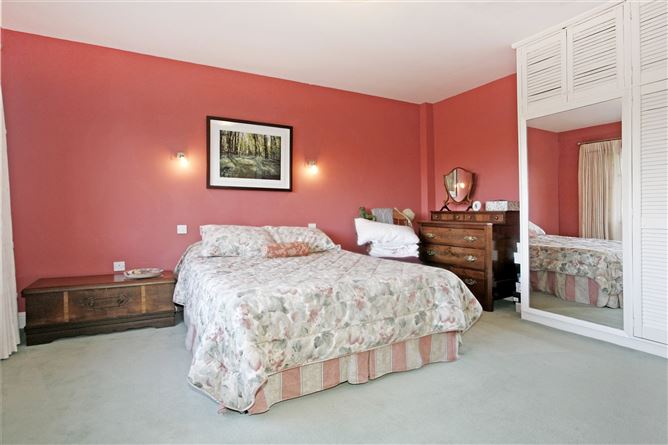 Ashton House, Mount Catherine, Clonlara, Co. Clare