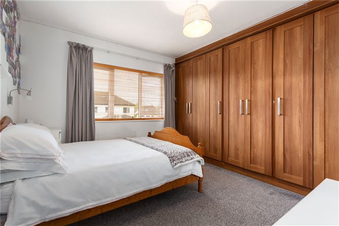 4 Woodlands Drive, Stillorgan, Co. Dublin
