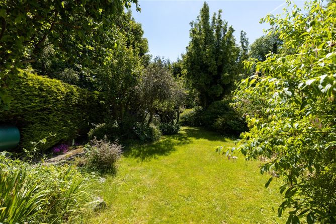 48 Shrewsbury Road, Shankill, Dublin 18