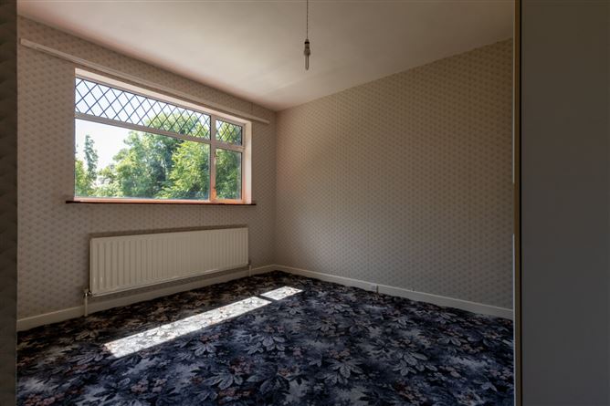 48 Shrewsbury Road, Shankill, Dublin 18
