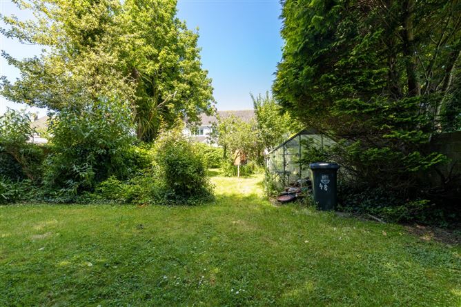 48 Shrewsbury Road, Shankill, Dublin 18