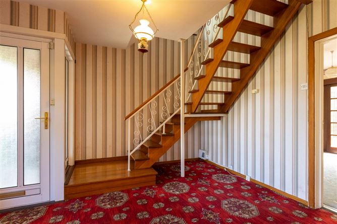 48 Shrewsbury Road, Shankill, Dublin 18