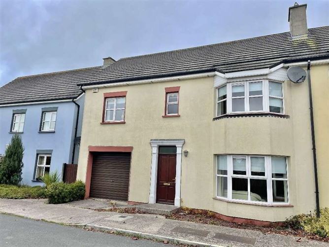 71 Cruachan, Knockateemore, Dungarvan, Waterford