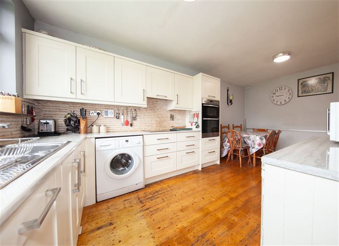 13 Kincora Park, Clontarf, Dublin
