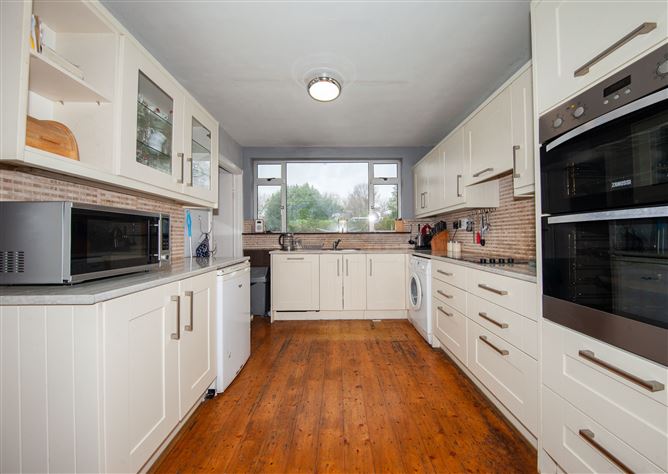 13 Kincora Park, Clontarf, Dublin