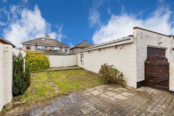17 Montrose Crescent, Artane, Dublin 5
