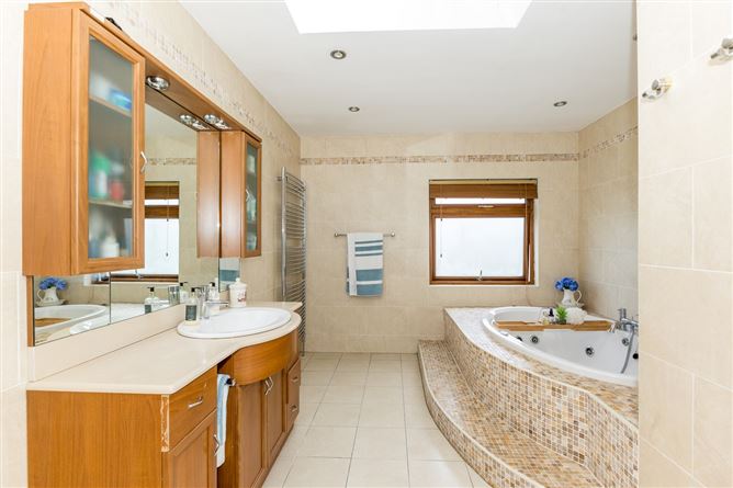 220 Seapark, Malahide, Dublin