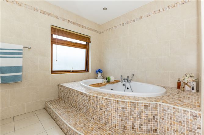 220 Seapark, Malahide, Dublin