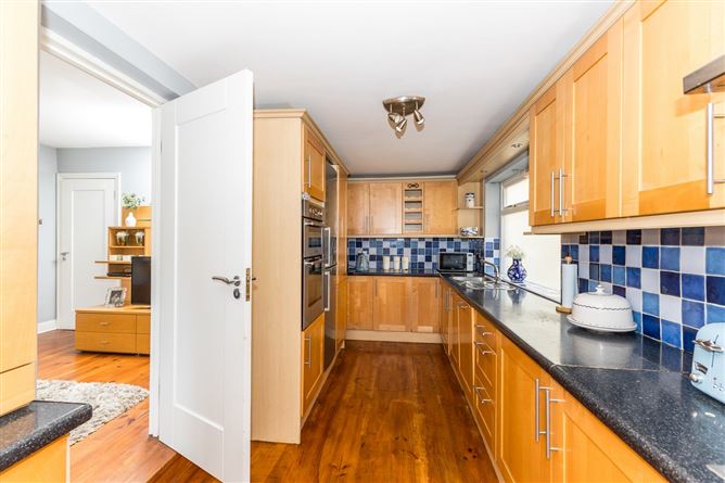 220 Seapark, Malahide, Dublin