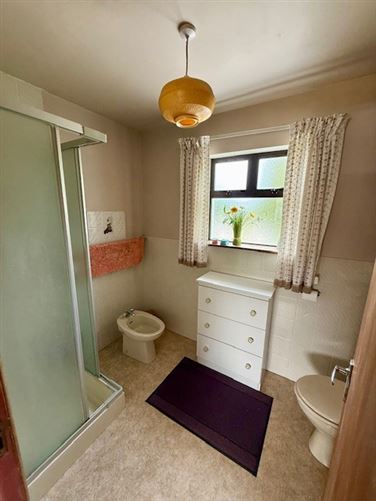 111 Meadowlands Estate, Tralee, Kerry