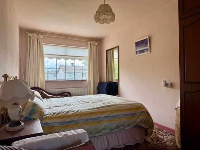 111 Meadowlands Estate, Tralee, Kerry