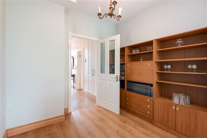 20 Muckross Crescent, Perrystown, Dublin 12