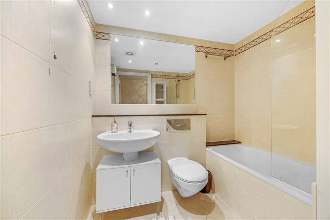 522 Longboat Quay North, Grand Canal Dock, Dublin 2