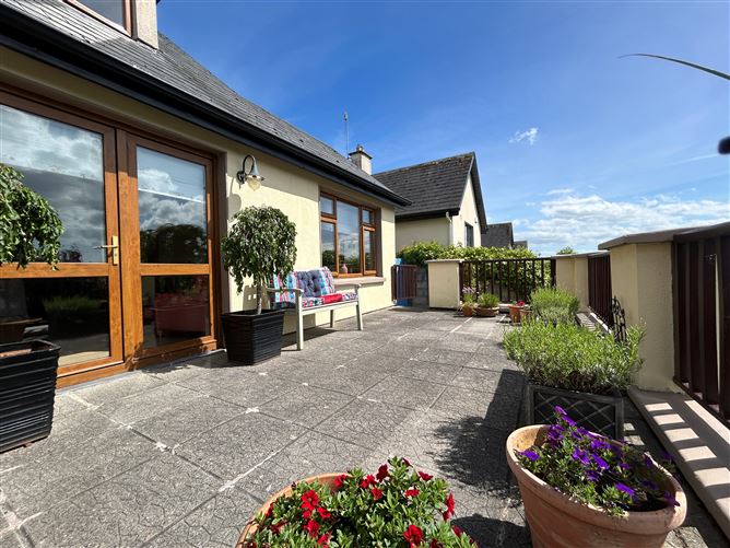 Photo 7 of 66 — 95 Ard Coillte, Ballina, Tipperary