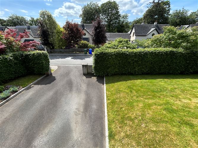 Photo 57 of 66 — 95 Ard Coillte, Ballina, Tipperary
