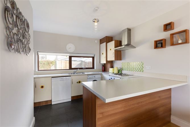 8 Tullyhall Mews, Lucan, Co. Dublin