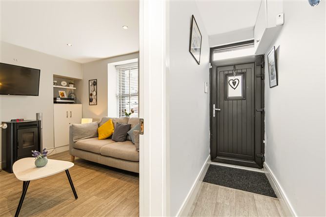 No. 11 Clifford Terrace, Wexford Town, Wexford