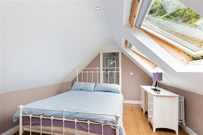 1 Leicester House Cottage, Lansdowne Valley, Drimnagh, Dublin 12