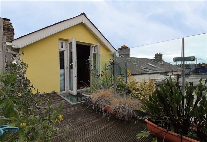 10 Hyacinth Street, North Strand, Dublin 3
