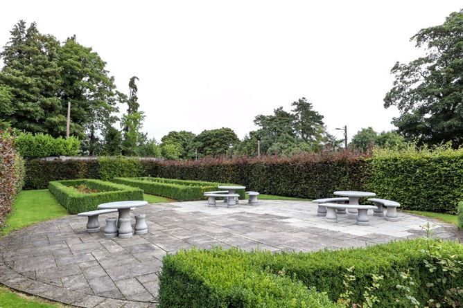 2 Odette House, Talbot's Grove, Freshford Road, Kilkenny