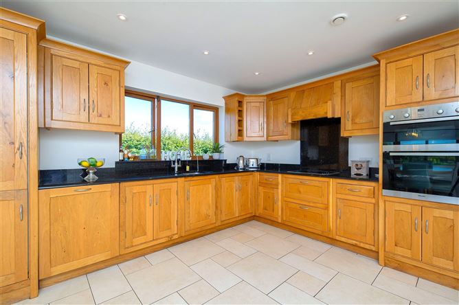 Robins Nest, Limerick Road, Kildorrery, Co. Cork.