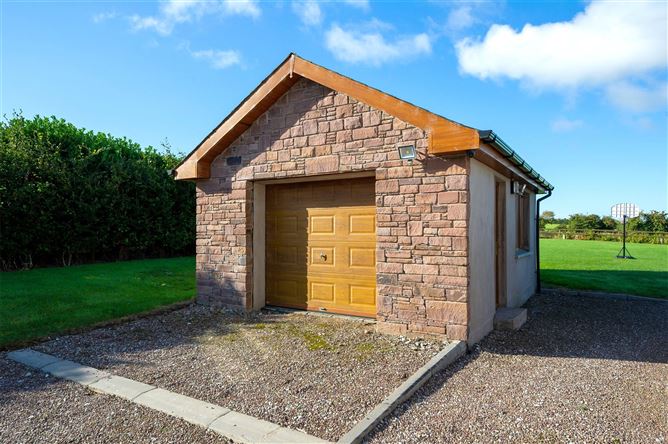 Robins Nest, Limerick Road, Kildorrery, Co. Cork.
