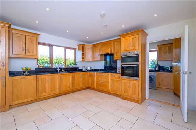 Robins Nest, Limerick Road, Kildorrery, Co. Cork.